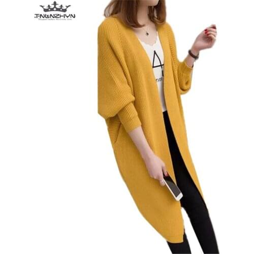 Tnlnzhyn 2019 New Autumn Women Cardigan Sweater Women V-Neck Warm Knitted Sweater Loose Casual Female Sweater Coat Y538