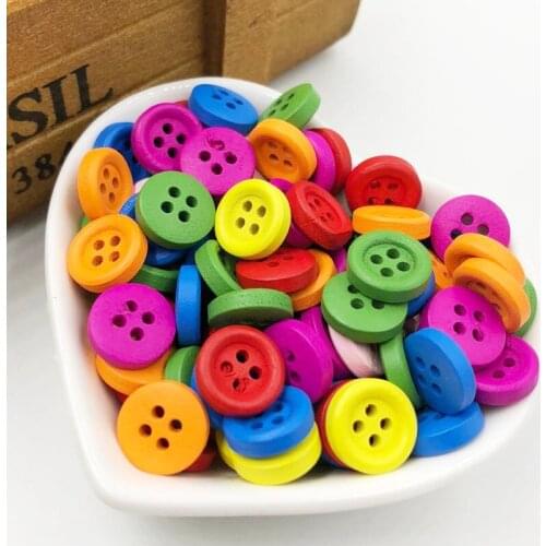 100pcs 12mm Colorful Round Wood Buttons 4Holes Sewing Crafts Accessories WB537