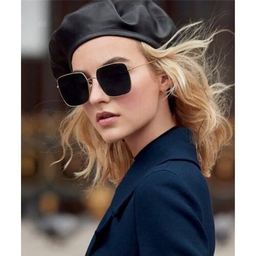 2021 Womans Fashion Sunglasses square Brand Sun Glasses Luxury sunglasses Metal Round Frames Black sunglasses Eyewear Oculos