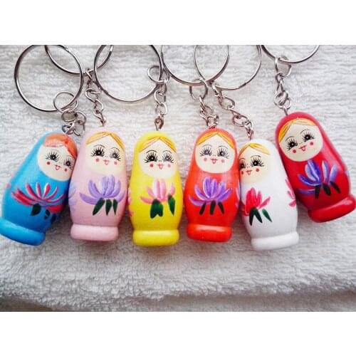 6pcs Pure handmade wedding Matryoshka wooden Russian dolls Stainless steel buckle cute key chains Key ring Decoration anywhere