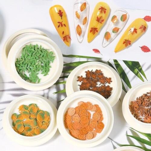 1 Box of Nail Art Sequins Wood Pulp Mixed Simulation Maple Autumn Leaves DIY Nail Art Decoration Accessories Wood Pulp Paper Hot