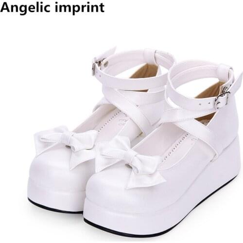 Angelic imprint Pumps