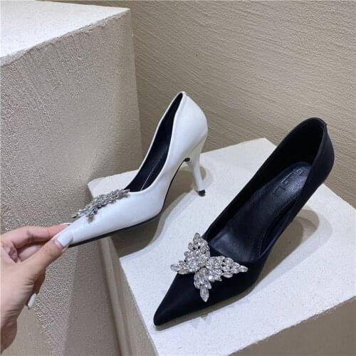 Womens Pointy Toe Rhinestones Crystal 3D Butterfly Stilettos High Heel OL Party Pumps Shoes PU Leather Black White New 2021