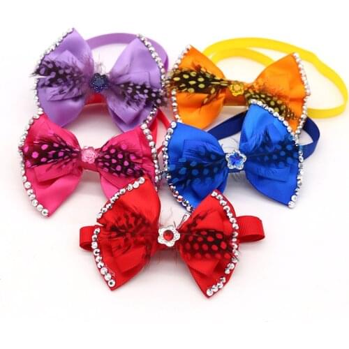New 50pcs Pet Supplies Feather Rhinestone Diamond Pet Dog Bowties Neckties Dog Holiday Products Wedding Accessories
