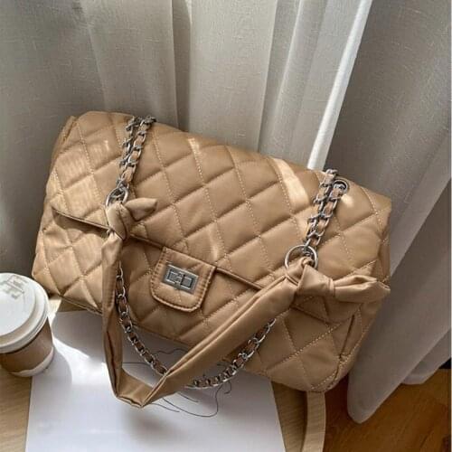 Womens Shoulder Bag 2021 Large Capacity Designer Handbag Casual Lingge Chains Crossbody Tote Bags Female Black Nylon Big Purses