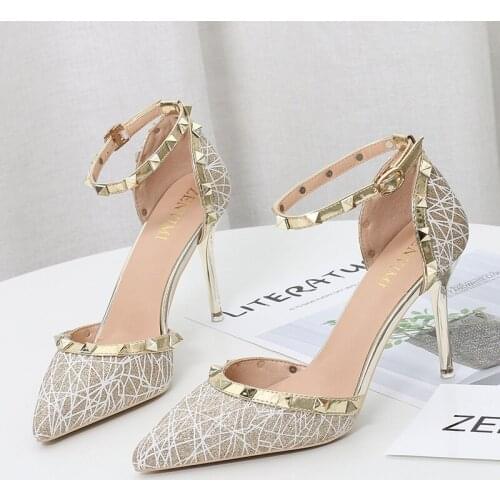 Womens shoes Rivet 2019 sandals summer pointed toe stiletto single shoes nightclub style 9CM high heel