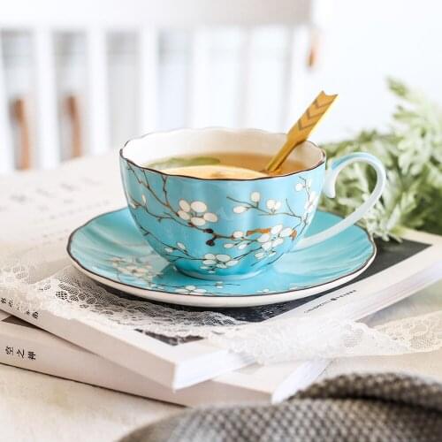 High-Grade Bone China Coffee Cup And Saucer Dinner Plate Ceramic Teatime Afternoon Flower Tea Party Dessert Flat Home Drinkware