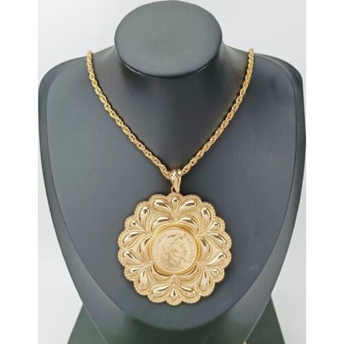 Suef Necklaces