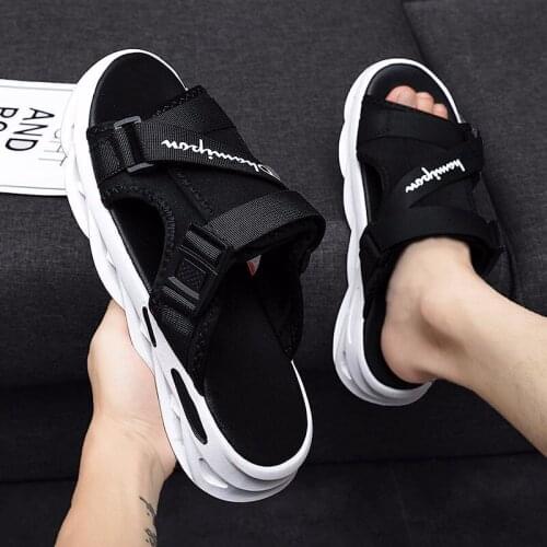 Summer Breathable Mens Slippers Outer Wear Fashion Mens Slides Casual New Trend Slides Men Outdoor Slippers