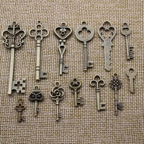 39pcs Vintage Metal Mixed Key Charms Pendant for Jewelry Making DIY Handmade Decoration Charms Key Jewelry Findings Z294