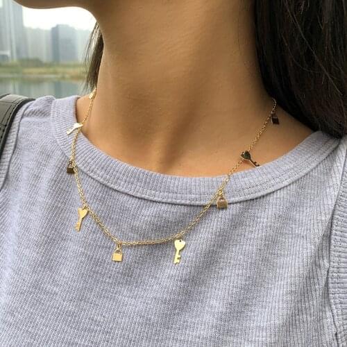 Ethnic Style Geometric Lock Single-layer Necklace, Trendy Temperament Fine Chain Necklace, European and American Style Jewelry