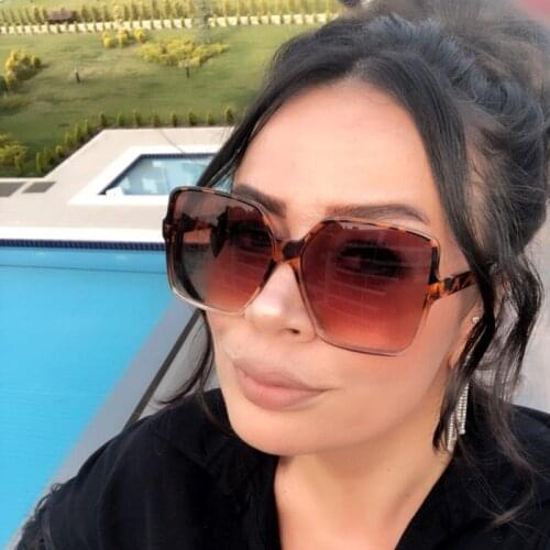 Womens Oversizd Sunglasses Square Brand Designer Female Sun Glasses Outdoor Eyewear Shopping Travel UV400 lentes de sol mujer