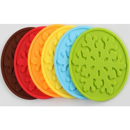 Silicone Snowflake Coasters Cup Coaster Table Decoration Tea Mug Placemat Cup Coaster Mat Pad Drinks Holders LX2171