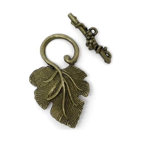 8SEASONS 20 Sets Bronze Color Grape Charm Toggle Clasps Findings (B05712)