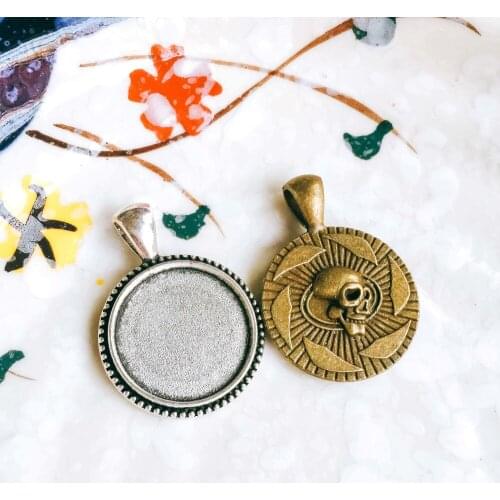 5pcs/lot 20mm Necklace Pendant Setting Antique Bronze Silver Color Glass Cabochon Blank Base Supplies for Jewelry Finding T01