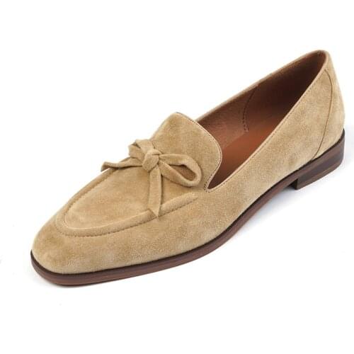 HOLY JASMINE Women's Moccasins