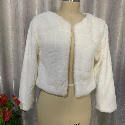 Bolero Faux Fur Wedding Cape Faux Fur Wrap Winter Stoles Cloak Warm Bridal Jackets Coats Bride Top