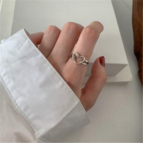 Love Hollow Fashion Luxury Exquisite Temperament Open Ring Adjustable Ring Ladies Jewelry Retro Texture Suitable for Daily Wear