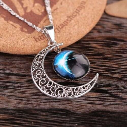 Handmade Crescent Moon Moonstone Retro Charm Crystal Necklace Galaxy Cosmic Star Universe Charm Pendant Jewelry For Gift