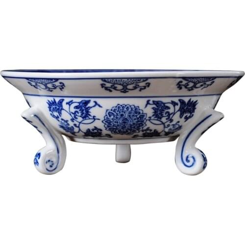 China style blue and white porcelain tripod fruit plate fruit candy fruit plate living room restaurant dish Chinese decoration