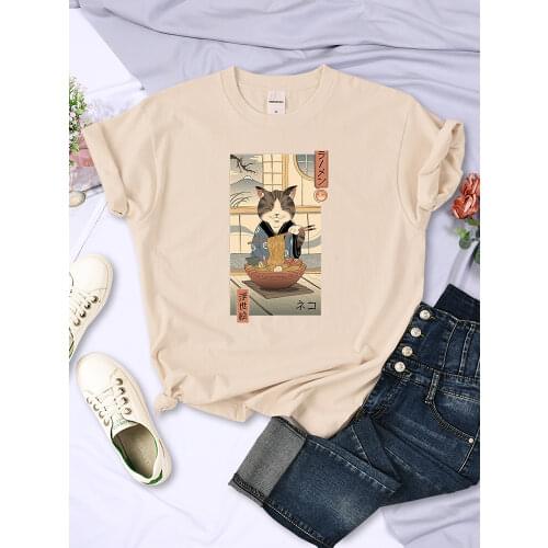 Cat Eating Ramen Ukiyo-e Printing Female Tees Shirts Spring Summer o-Neck Clothing Fashion t Shirts Short Sleeve Women t-Shirts