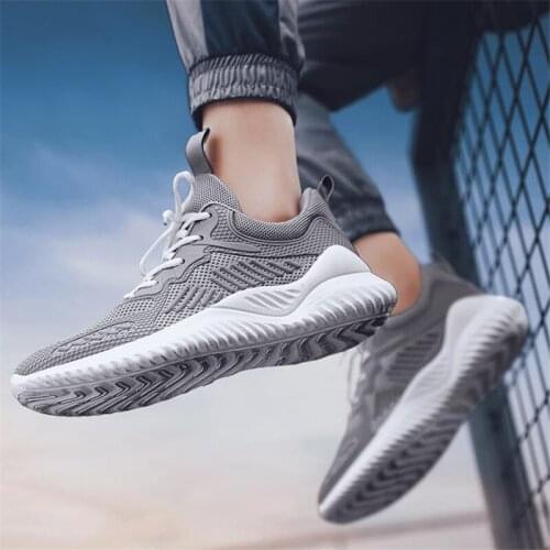 Mens Running Sneakers Breathable Mesh Casual Shoes Outdoor Fitness Trainers Athletic Non-slip Wear-resistant Sneakers Men