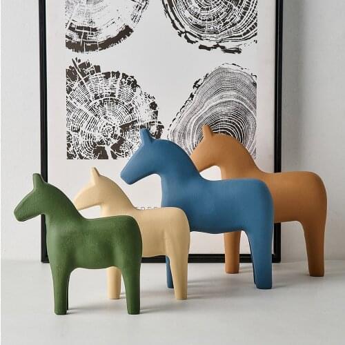 Home Decoration Accessories Wooden Trojan Horse Decoration Ornaments Home Modern Office Desk Accessories Nordic Minimalist Decor