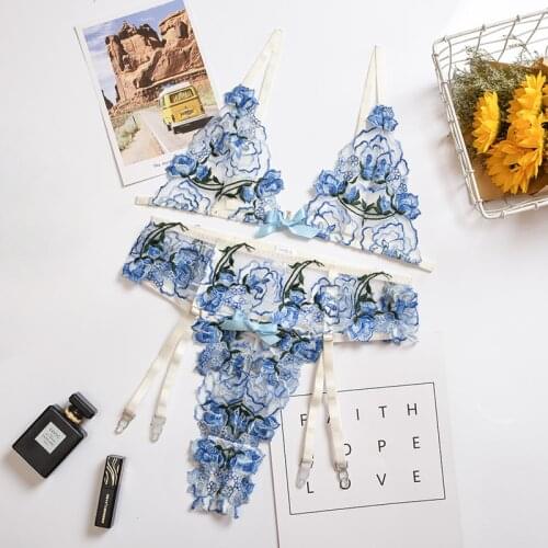 Hot Women Sexy Lace Embroidery Lingerie Set Halter Bra Hollow Thong Set Lingerie Sleepwear Bra Briefs Underwear Suit 2020 New