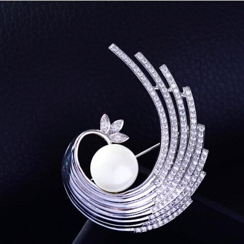 Fashion Large Phoenix Tail Brooch with Pearl Bling Crystal Zircon Wedding Decoration Jewelry Beautiful Brooches Pins Gift broche