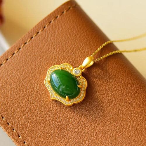 New Silver Inlaid Natural Hetian Jasper Diamond Pendant Necklace Niche Design Cold Wind Light Luxury Charm Women Brand Jewelry