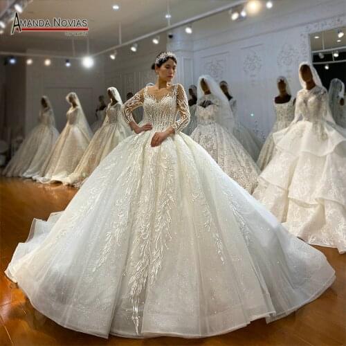 Amazing Ball Gown Long Wedding Dress Lace Boat Neck Neckline Chapel Train Plus Sizes Bride Gown 2022
