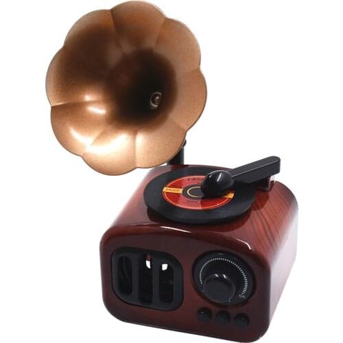 2021 New Year Gift Holiday Gift Exquisite Retro Phonograph Design Music Box Art Ornament