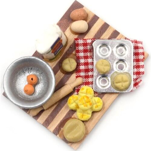 1:12 Dollhouse eggs Food Kitchen Miniature Milk Bread On Board Mini Furniture Model Pastry Station Toy Decor