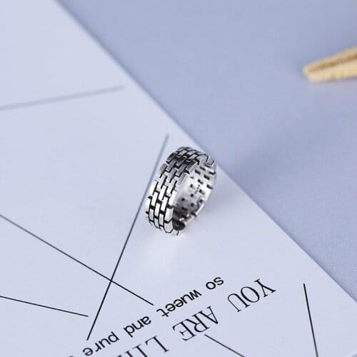 Korean version of the retro Thai silver twist ring antique brick track ring refers to the wholesale