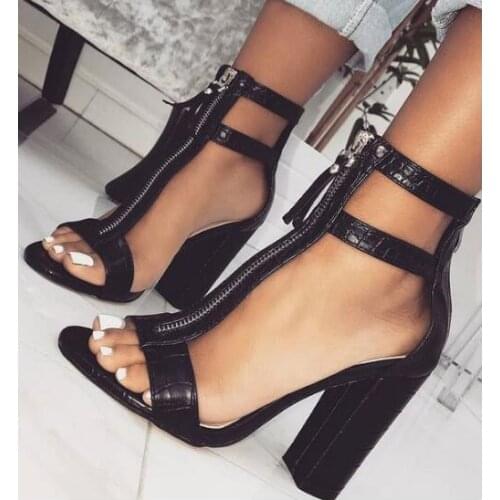 Drop Shipping Summer New Brand Woman Cheap High Quality Black Python Pu Zip Front Open Toe Square Heels 100 mm Party Sandals
