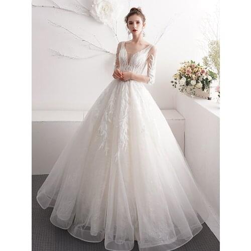 Light Wedding Dress 2021 New Retro Hepburn Long-sleeved Super Fairy Peng Pengqun Out Yarn Starry Sky Winter Heavy Industry