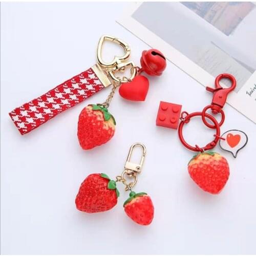 1PC Fashion Cute Strawberry Red Heart Keychain Keyring For Women Girl Jewelry Simulated Fruit Cute Car Key Holder Keyring Gift