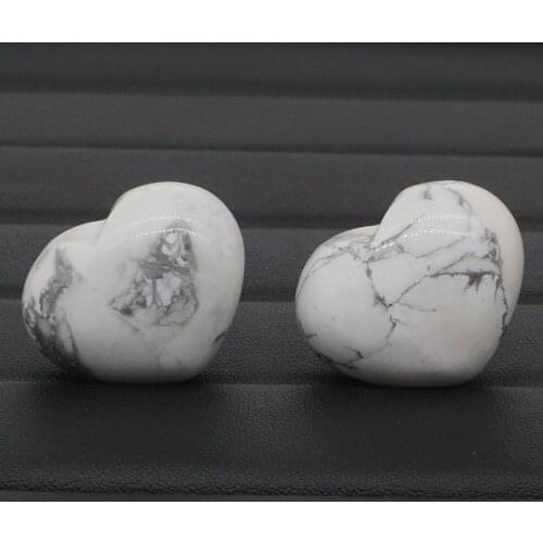 2Pcs Natural White Howlite Turquoise Crystal Carved 1.2" Heart Shaped Palm Stone Reiki Healing Love Gemstone Gift