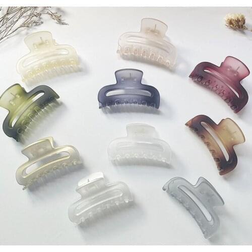 2021 Korean New Hair Claw Barrettes For Women Fashion Girl Matte Geometric Hollow Out Headwear Hair Accessories Crab Hair Clip