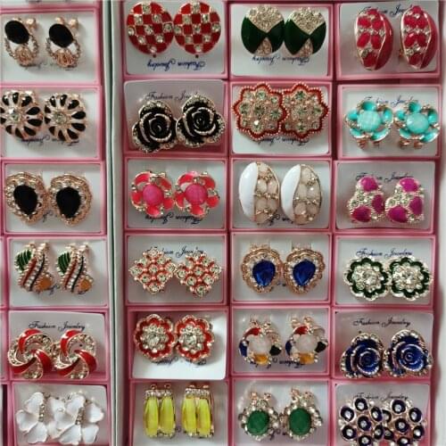 New Bling Elegant Sweet Crystal Brinco Earrings Flower Pearl Stud Earrings for Women Gift Wholesale 20 Pairs Mixed Style