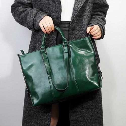 Hot Selling! Large Capacity Genuine Leather Handbag Womens Messenger bags Luxury Oil Wax Cow Leather Crossbody bag Casual Tote