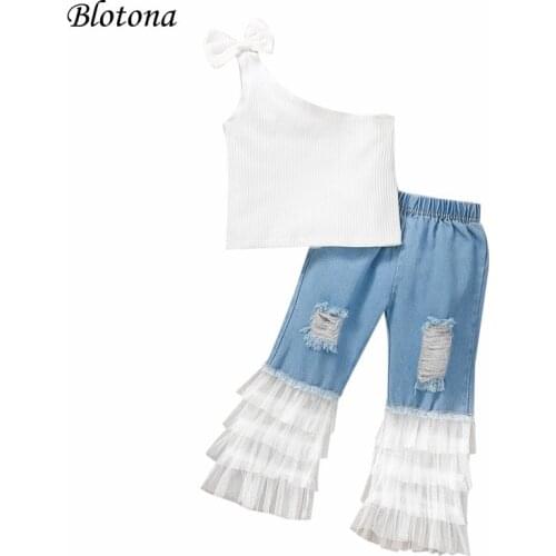 Blotona Stylish Girls Camisole and Trousers Suit Fashion One-shoulder Bow Vest and Gauze Stitching Ripped Denim Pants, 2-7Years