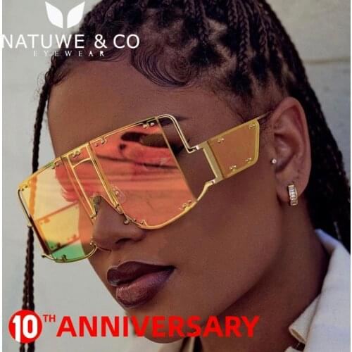 Fashion Square Sunglasses Women New Oversized Mirror Men Shades Glasses Luxury Brand Metal Rivet Trend Unique Female Eyewear