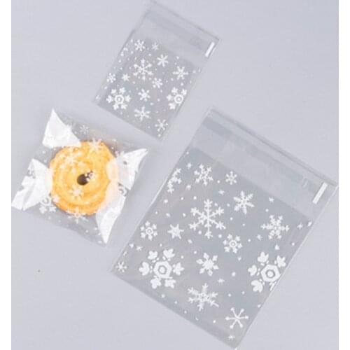 50pcs Snowflake Christmas Plastic Self-adhesive Bag Candy Cookie Snack Packaging Bag for Home Wedding Birthday Party Gift Bags