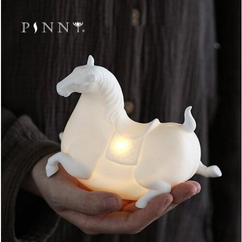 PINNY Ceramics Home Decoration Horse Statue Animal Crafts Decorative Ornament Zen Tabletop Handcrafts Tea Ceremony Ornaments