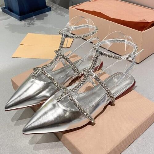 Summer Women Shoes Ladies White Flats Casual Female Buckle Sandals Chaussures Crystal Sandales Fashion Pointed Toe Sandalias