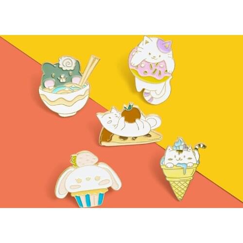 Cat and Food Enamel Pin Pizza Strawberry Ice Cream Ramen Donuts Brooches Bag Lapel Pins Cartoon Badge Jewelry Gifts for foodies