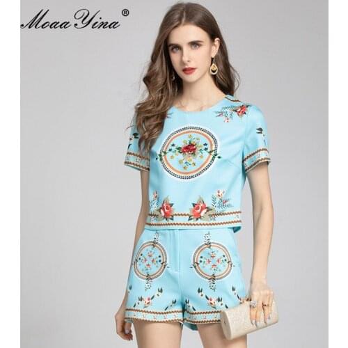 MoaaYina Fashion Designer Summer Casual Two Pieces Blue Shorts Set Womens Short Sleeve Beading Floral print Top and Shorts Suit
