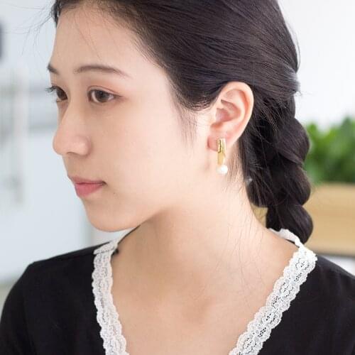 LUXUSTEEL 2020 Trendy Style Gold Color Round Imitation Pearl Drop Earring Bohemia Stainless Steel Push Back Earrings Wholesale