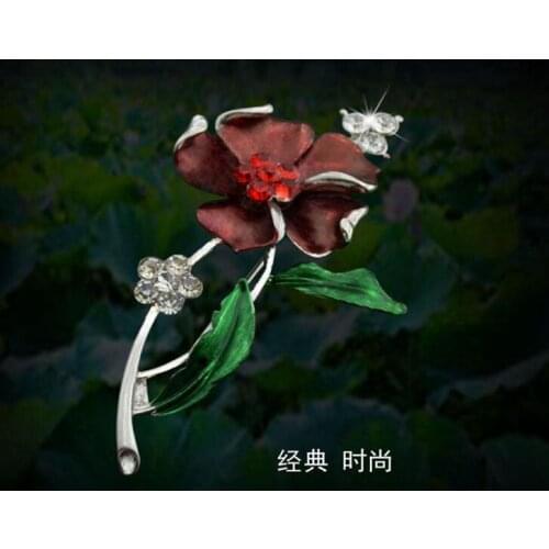 YDGY fancy style glazed petal micro Pave CZ pink lotus flower brooches Tono Dorado centered mother of pearl flower lotus pins